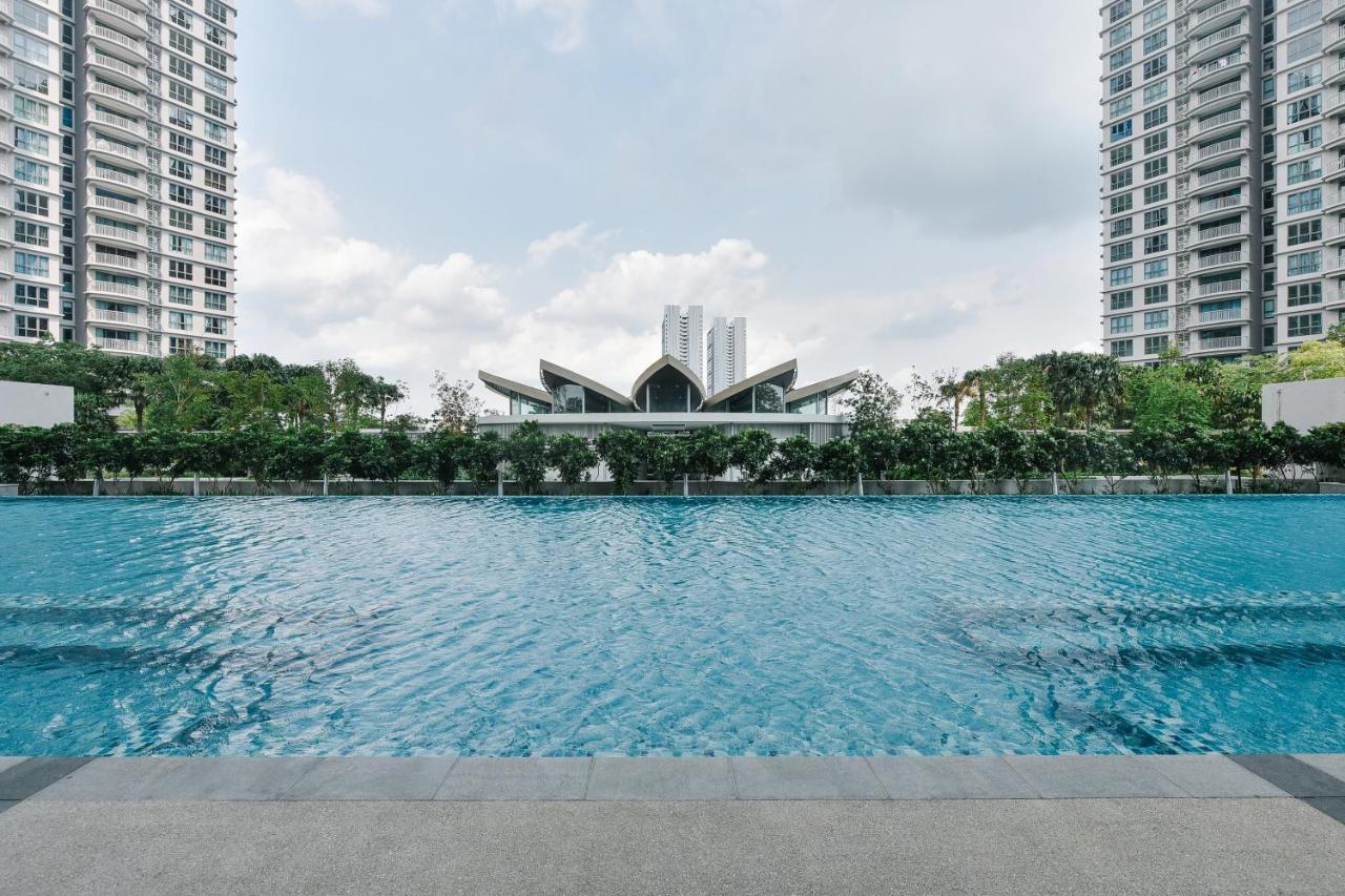 Teega Suites By Subhome Nusajaya  Exteriör bild