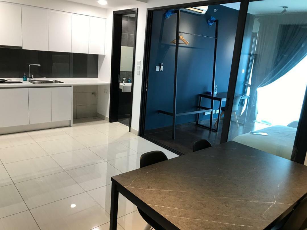 Teega Suites By Subhome Nusajaya  Exteriör bild